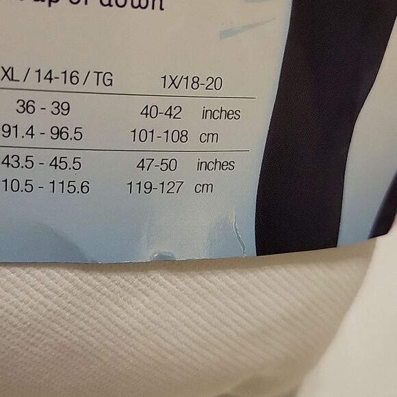 NEW 1X SPANX DENIM WASH WHITE SLIMMING CLASSIC SEAMLESS LEGGINGS NWT - Picture 5 of 7